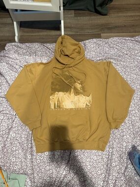 Taylor Swift Fearless Taylor’s Version Hoodie L